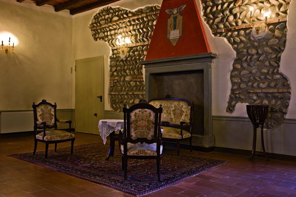 Bes Hotel Bergamo Cologno Al Serio Exterior foto